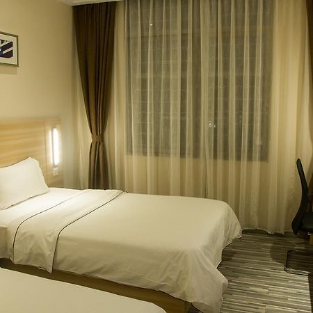 Denise Hotel Apartment Guangzhou Bilik gambar