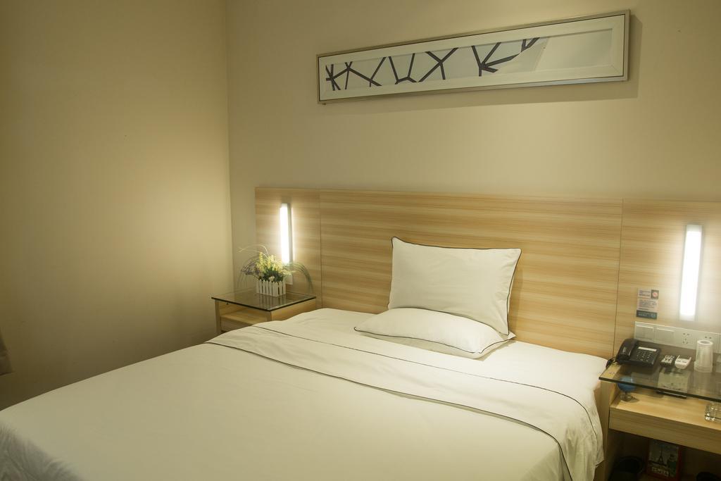 Denise Hotel Apartment Guangzhou Bilik gambar