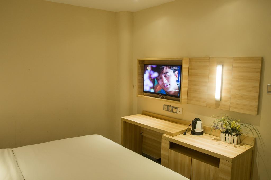 Denise Hotel Apartment Guangzhou Bilik gambar